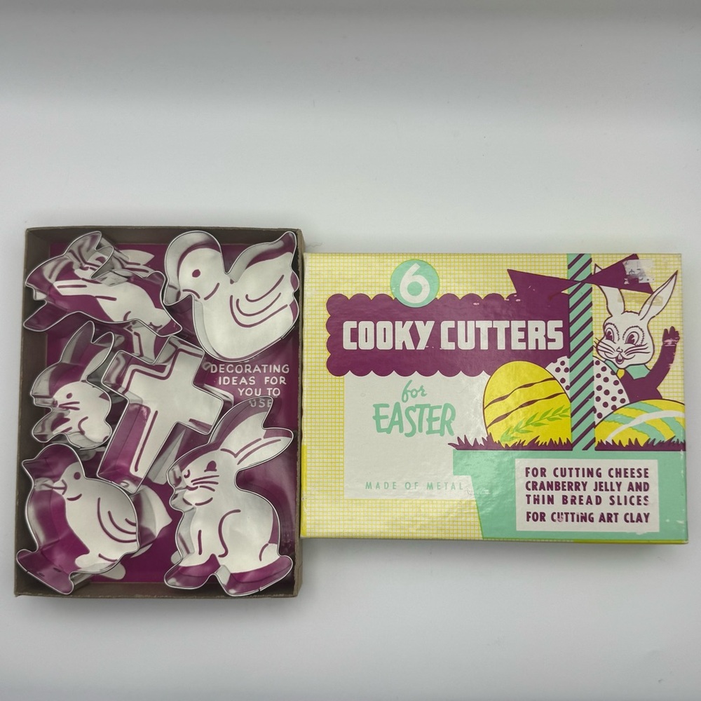 Vintage 1950s Easter Cooky Cutters Set of 6 with Original Box